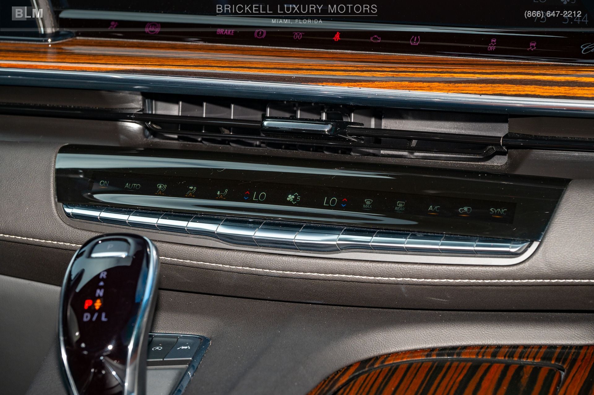 2023 Cadillac Escalade ESV Luxury