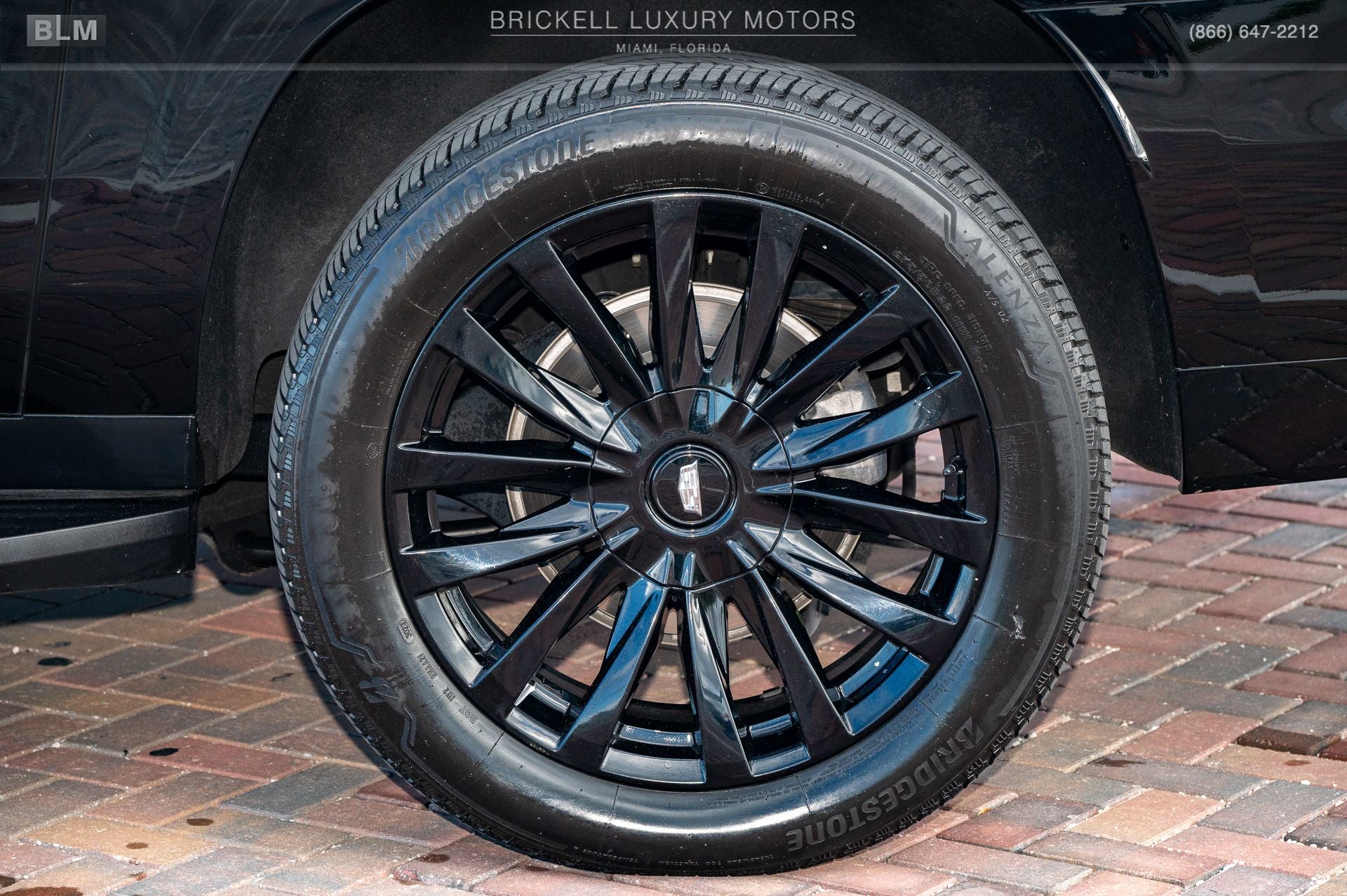 2023 Cadillac Escalade ESV Luxury