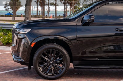 2023 Cadillac Escalade ESV Luxury