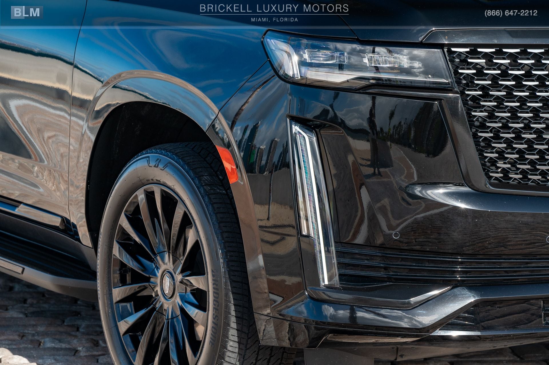 2023 Cadillac Escalade ESV Luxury