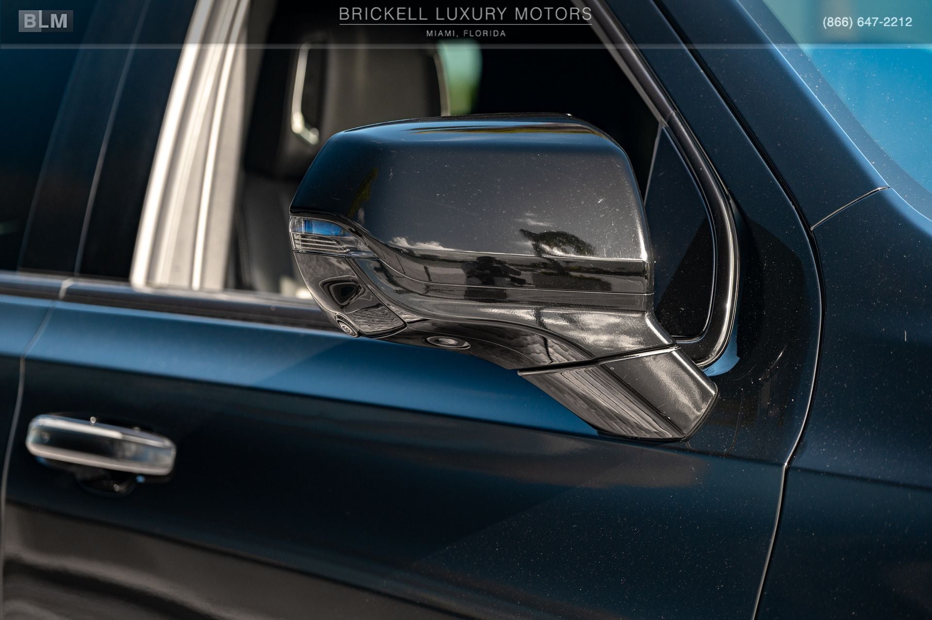 2023 Cadillac Escalade ESV Luxury