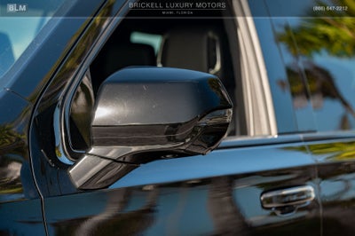 2023 Cadillac Escalade ESV Luxury