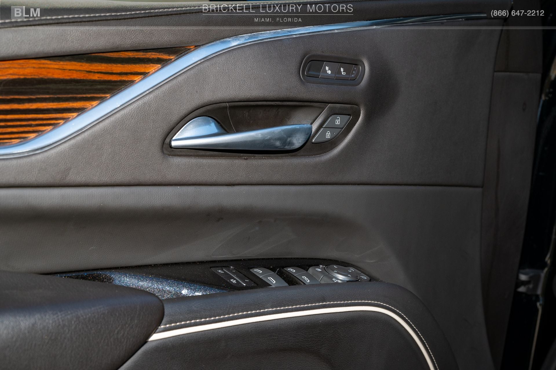 2023 Cadillac Escalade ESV Luxury