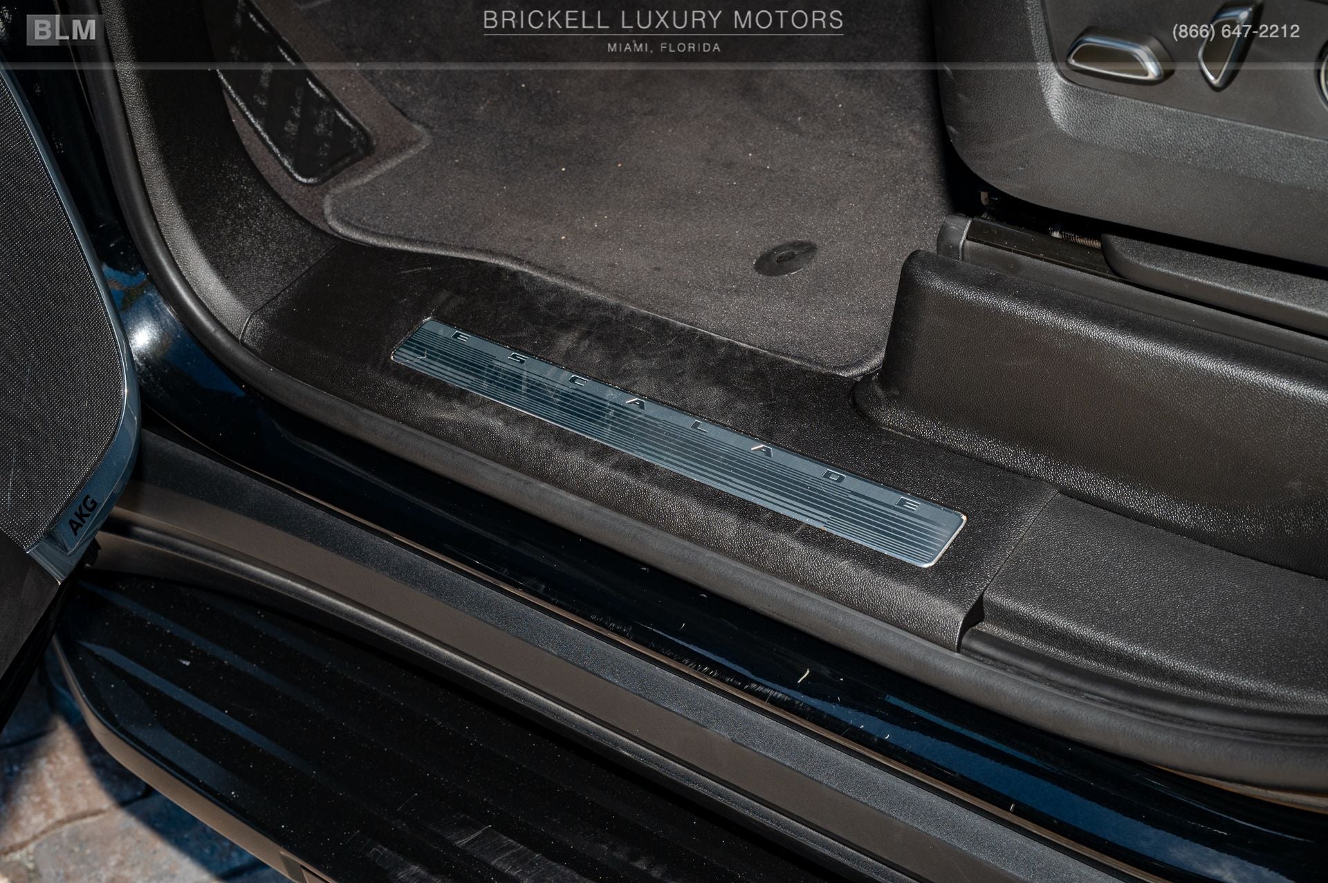 2023 Cadillac Escalade ESV Luxury