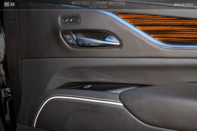 2023 Cadillac Escalade ESV Luxury