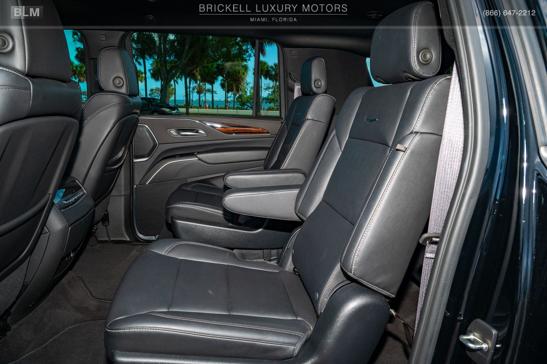 2023 Cadillac Escalade ESV Luxury