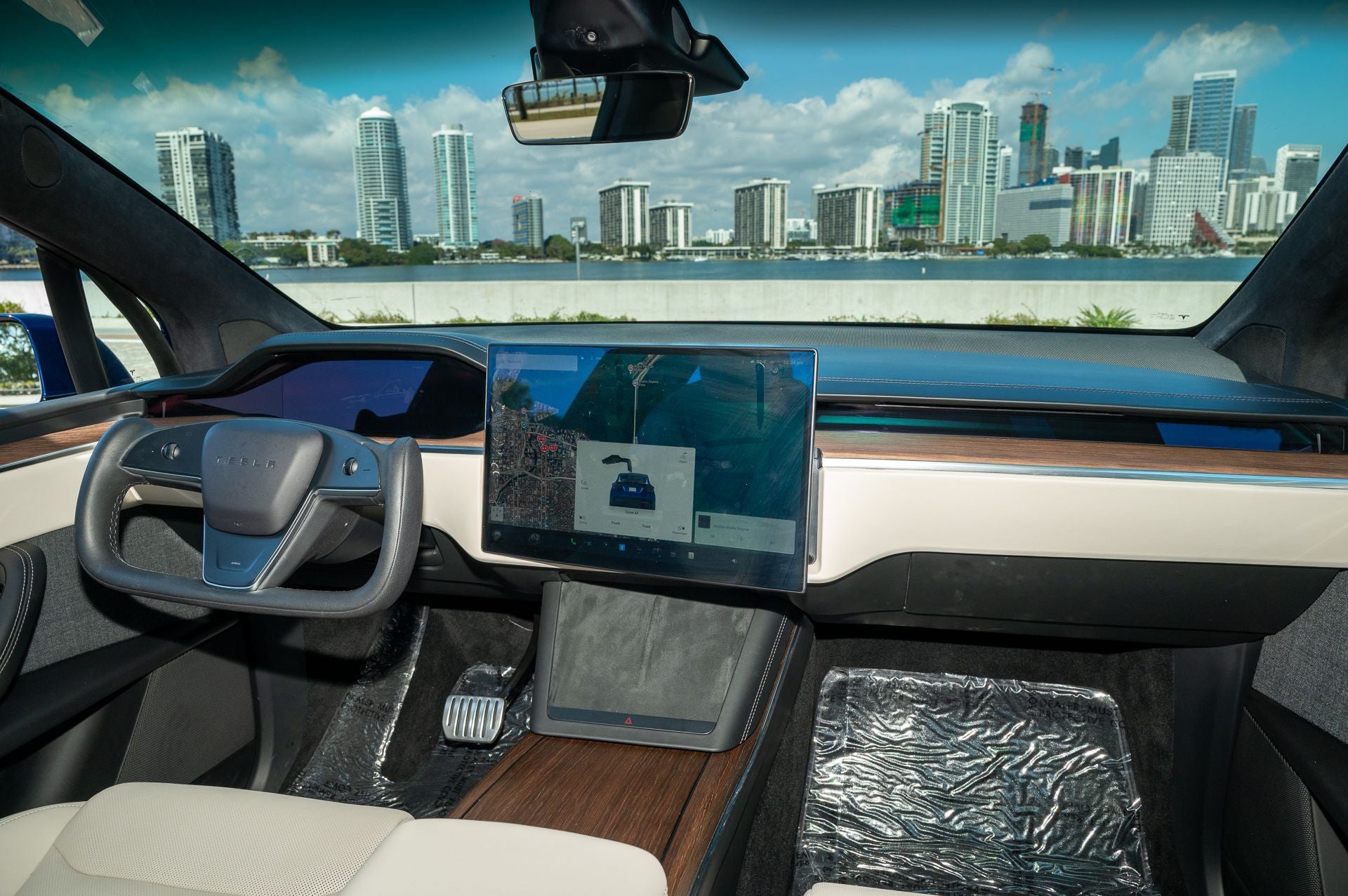 2022 Tesla Model X Long Range