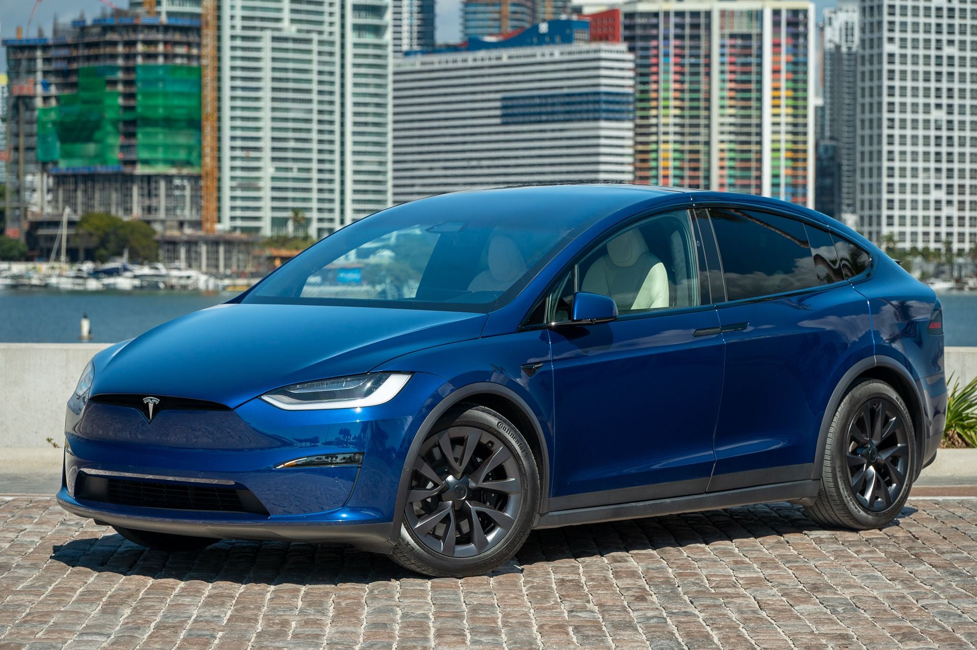 2022 Tesla Model X Long Range