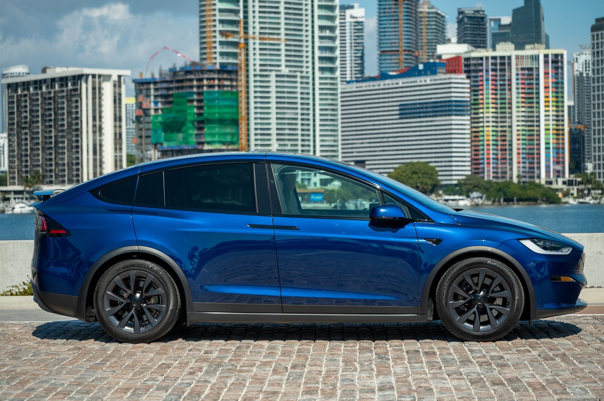 2022 Tesla Model X Long Range