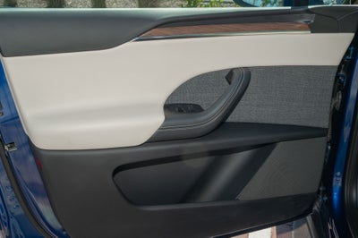 2022 Tesla Model X Long Range