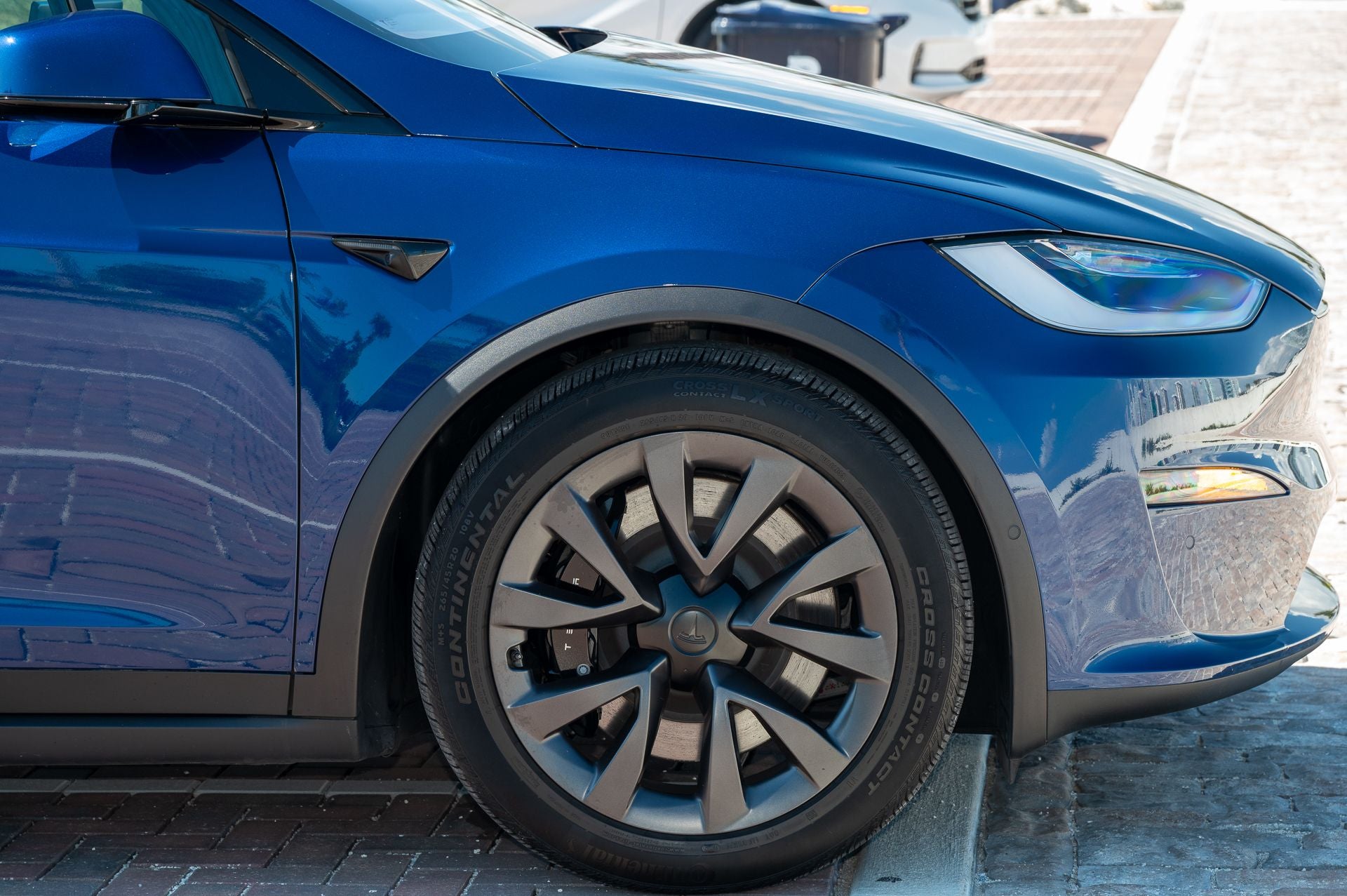 2022 Tesla Model X Long Range