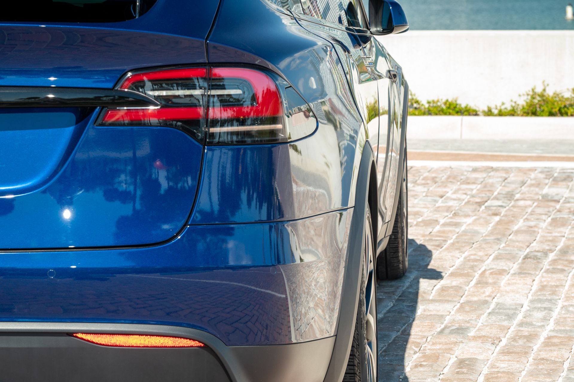 2022 Tesla Model X Long Range