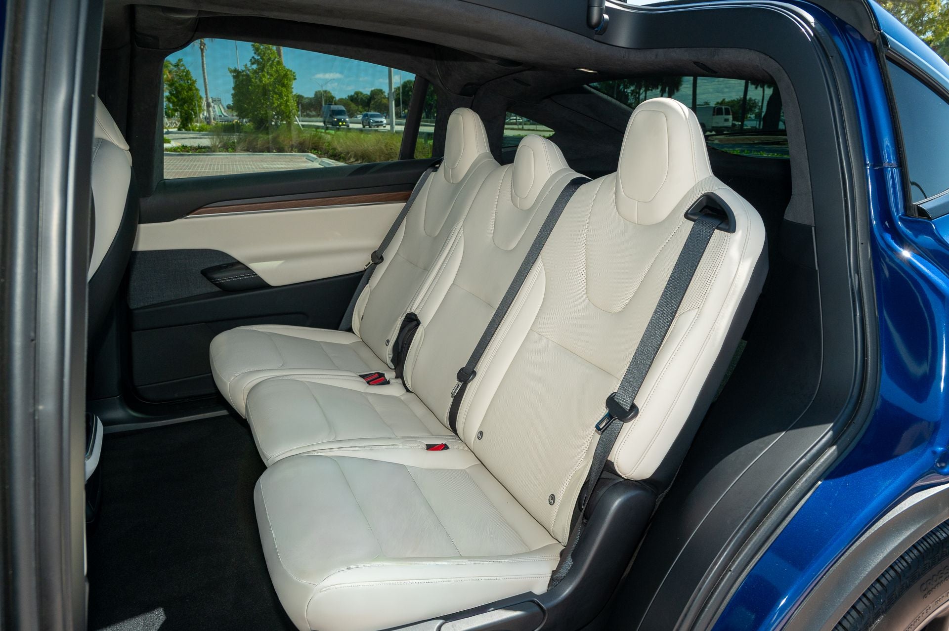 2022 Tesla Model X Long Range