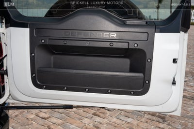 2022 Land Rover Defender 90 X-Dynamic HSE