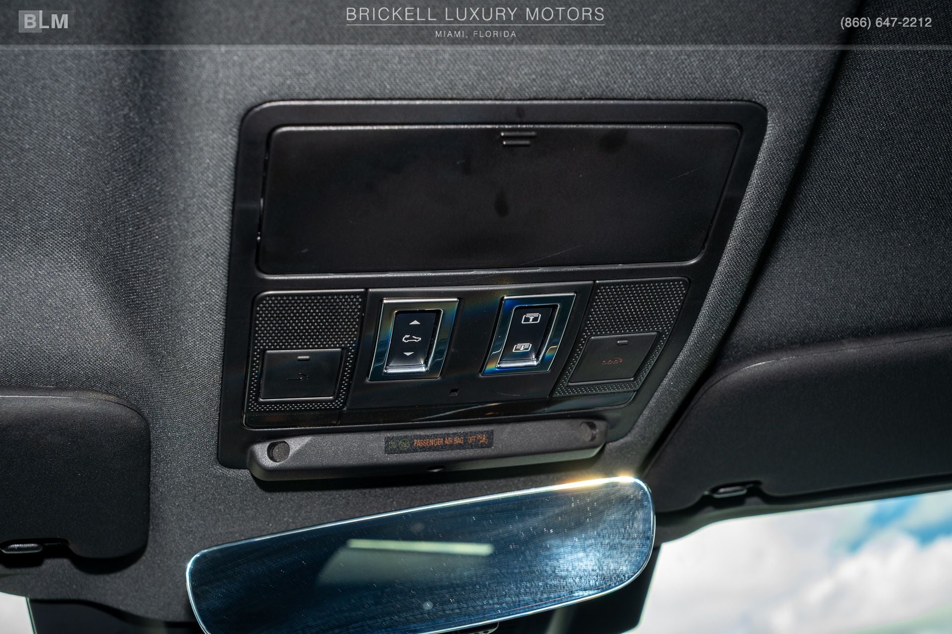 2022 Land Rover Defender 90 X-Dynamic HSE