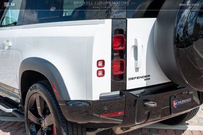 2022 Land Rover Defender 90 X-Dynamic HSE