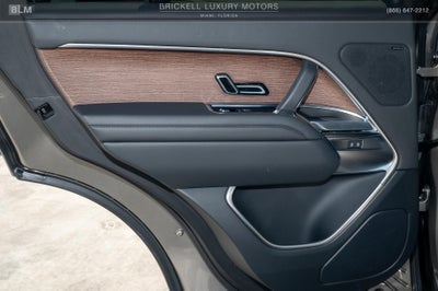 2023 Land Rover Range Rover SE