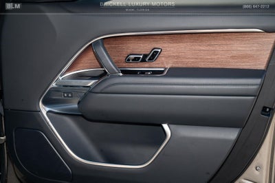 2023 Land Rover Range Rover SE