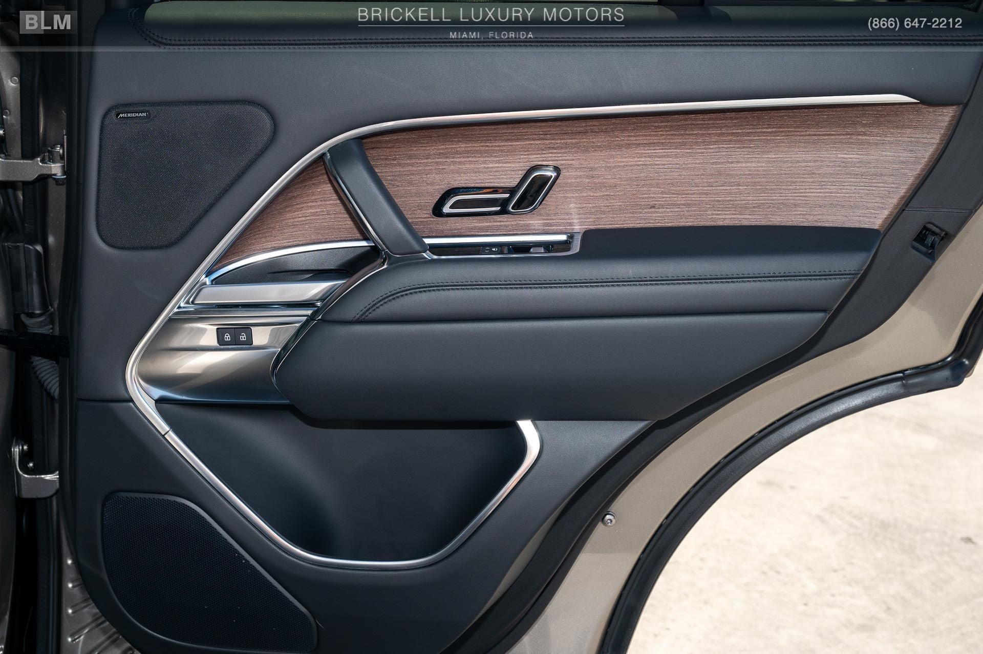 2023 Land Rover Range Rover SE