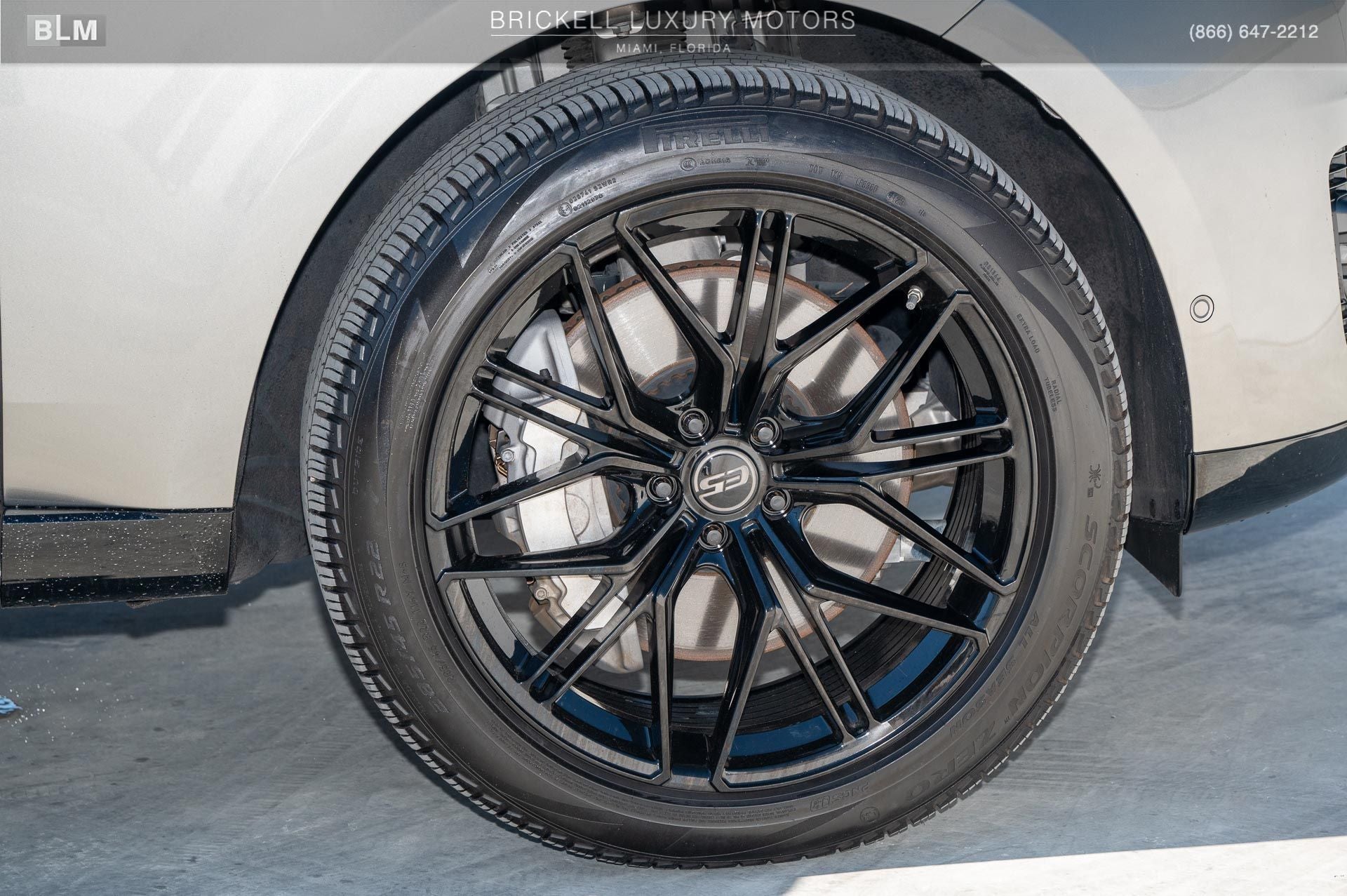 2023 Land Rover Range Rover SE