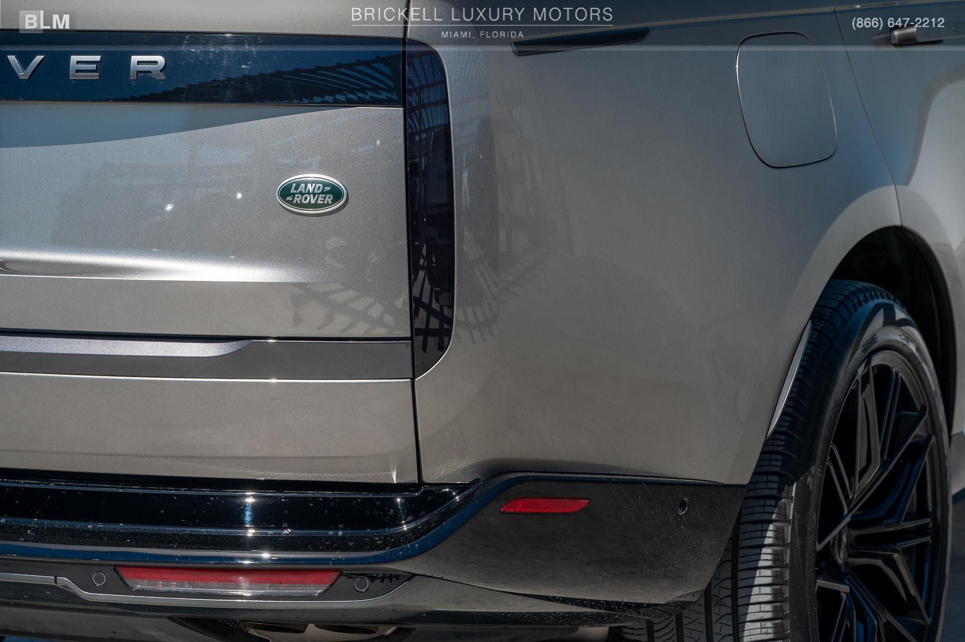 2023 Land Rover Range Rover SE