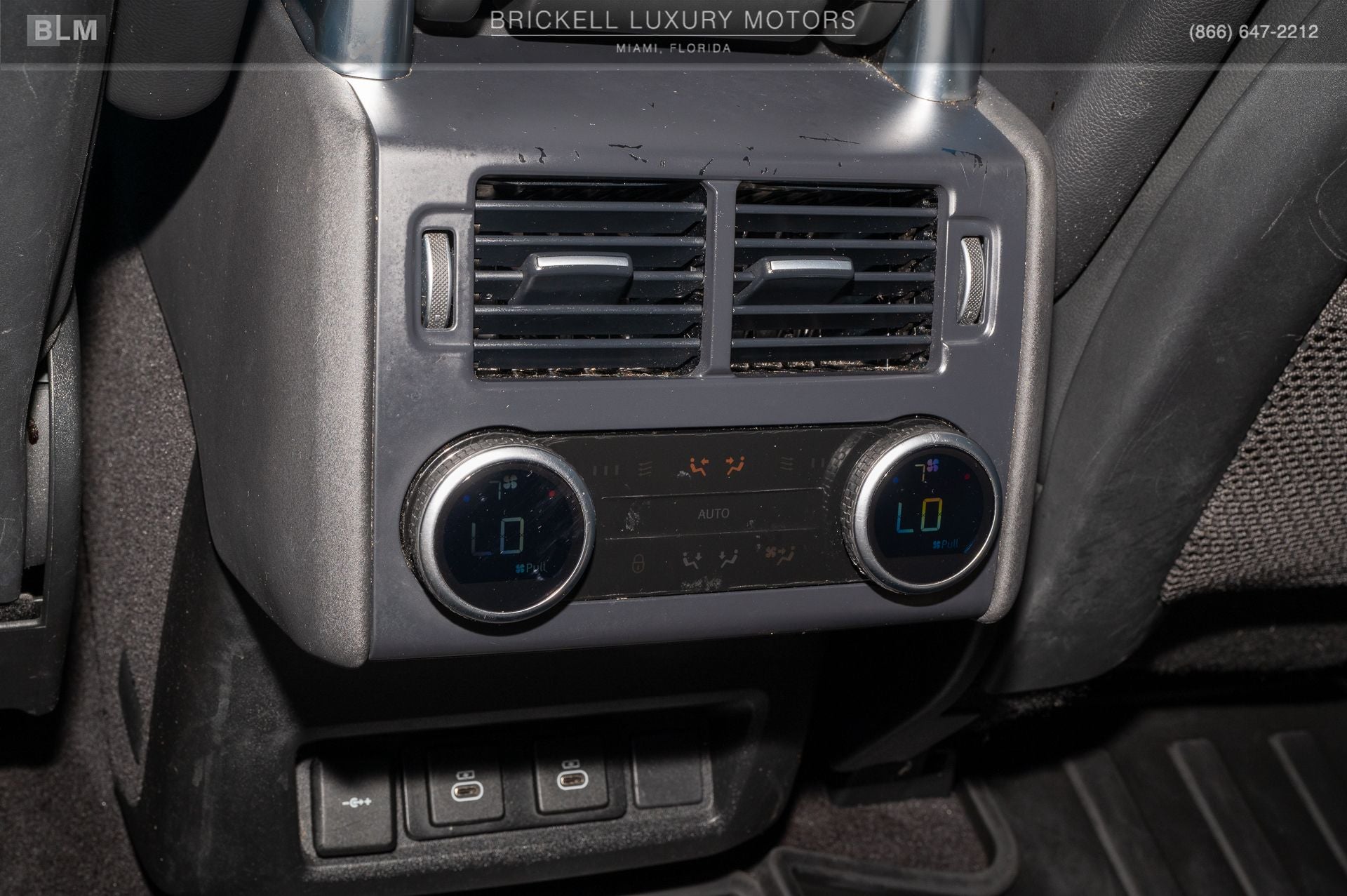 2023 Land Rover Discovery S R-Dynamic