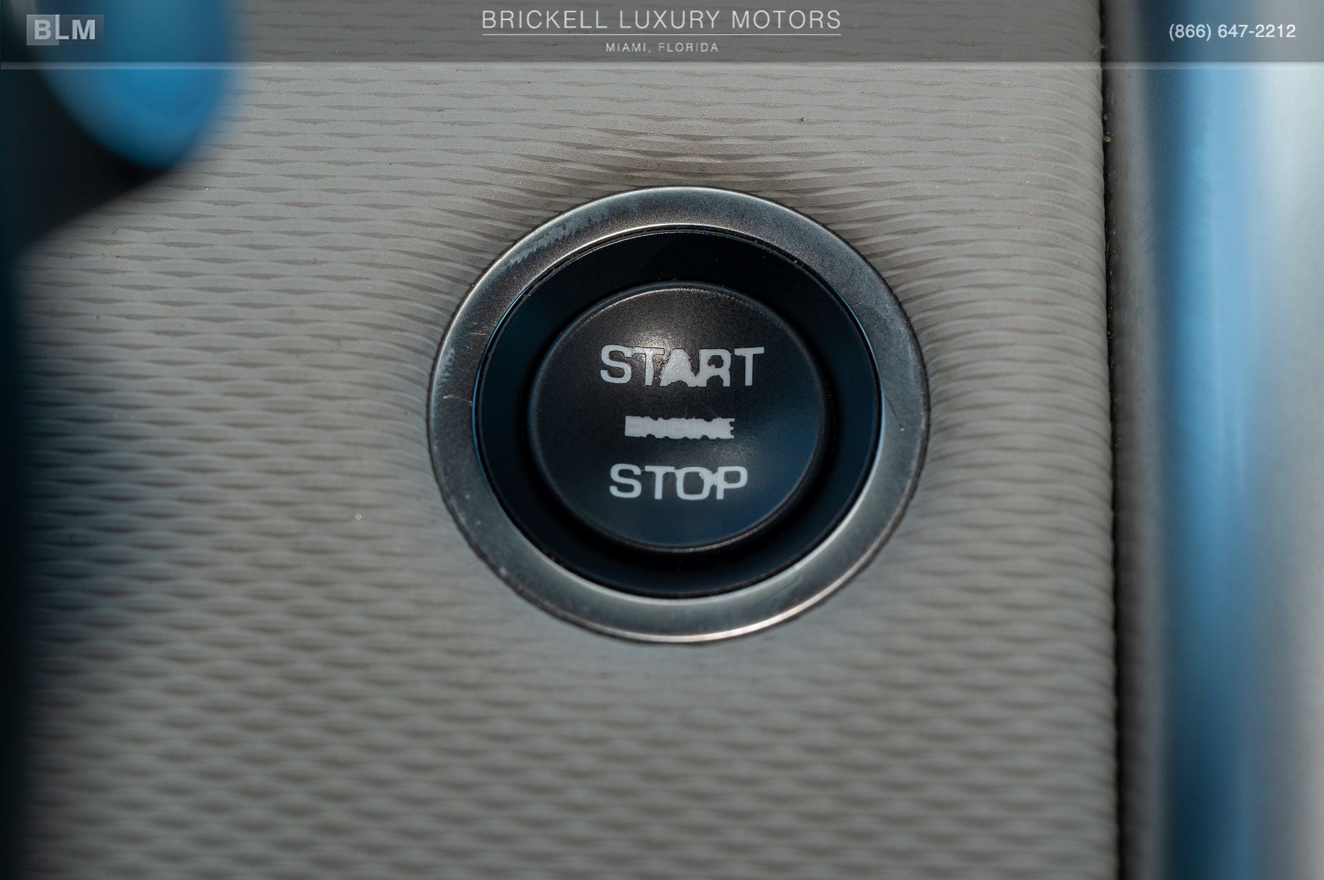 2023 Land Rover Discovery S R-Dynamic