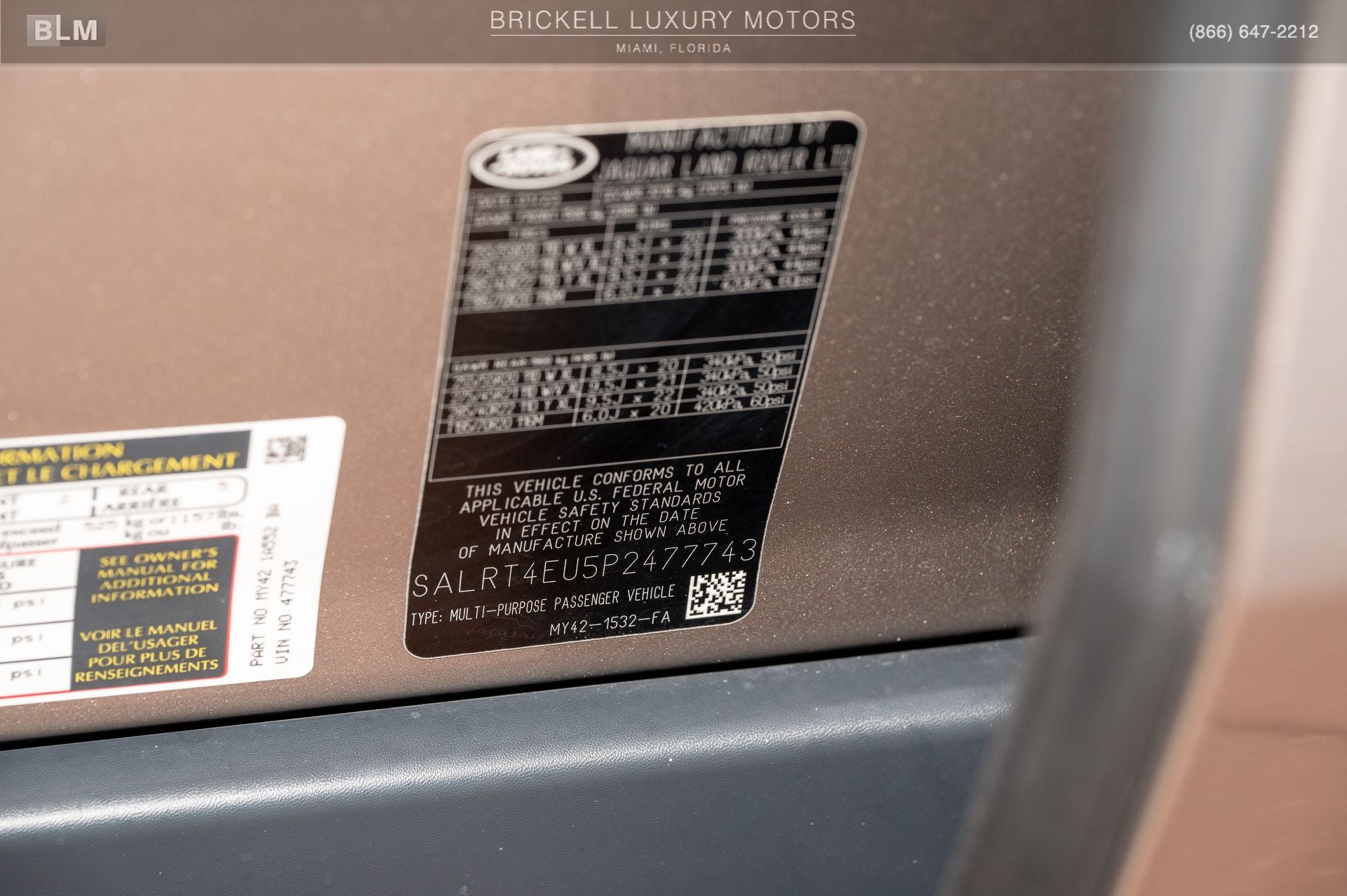 2023 Land Rover Discovery S R-Dynamic