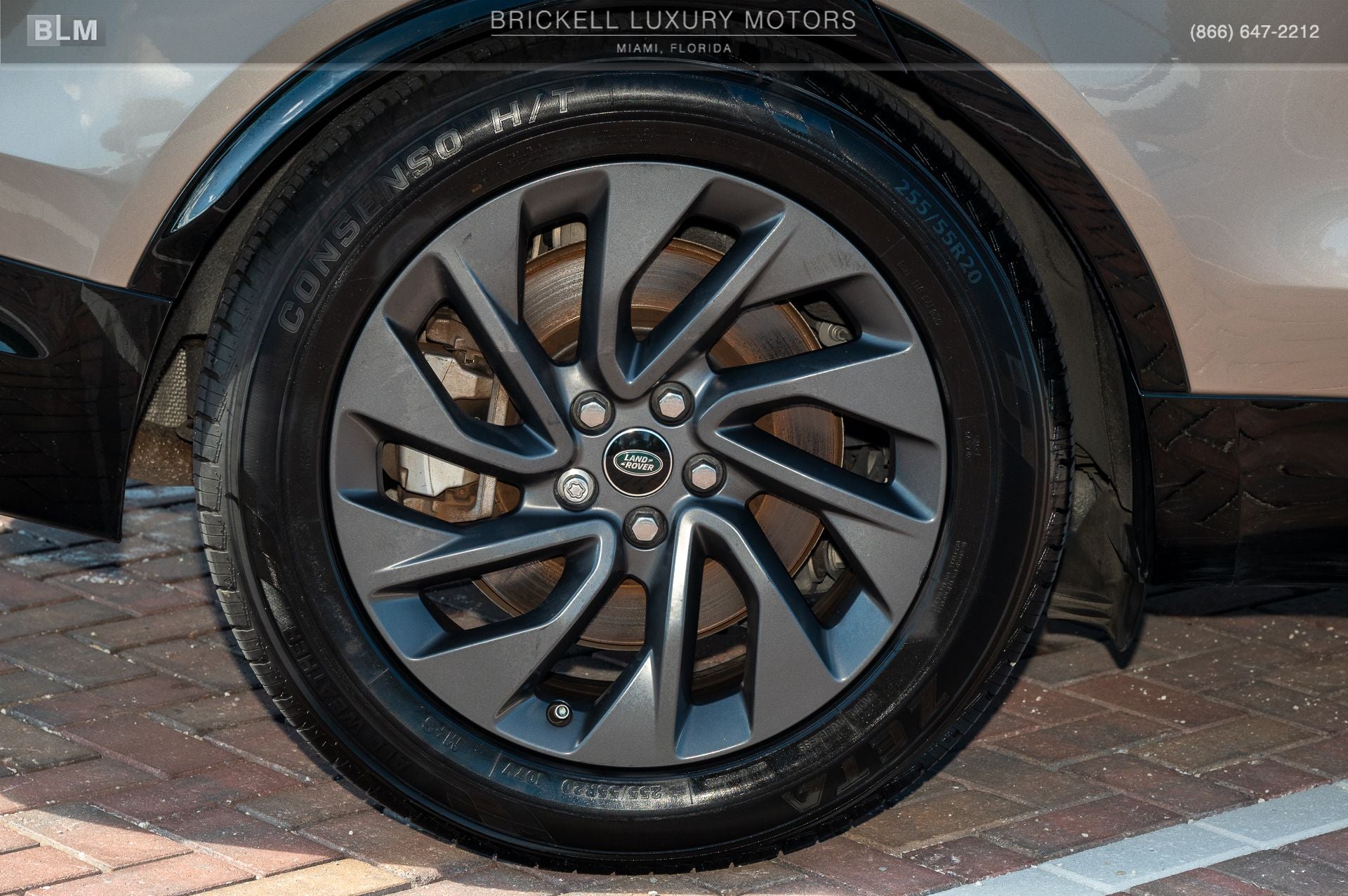 2023 Land Rover Discovery S R-Dynamic