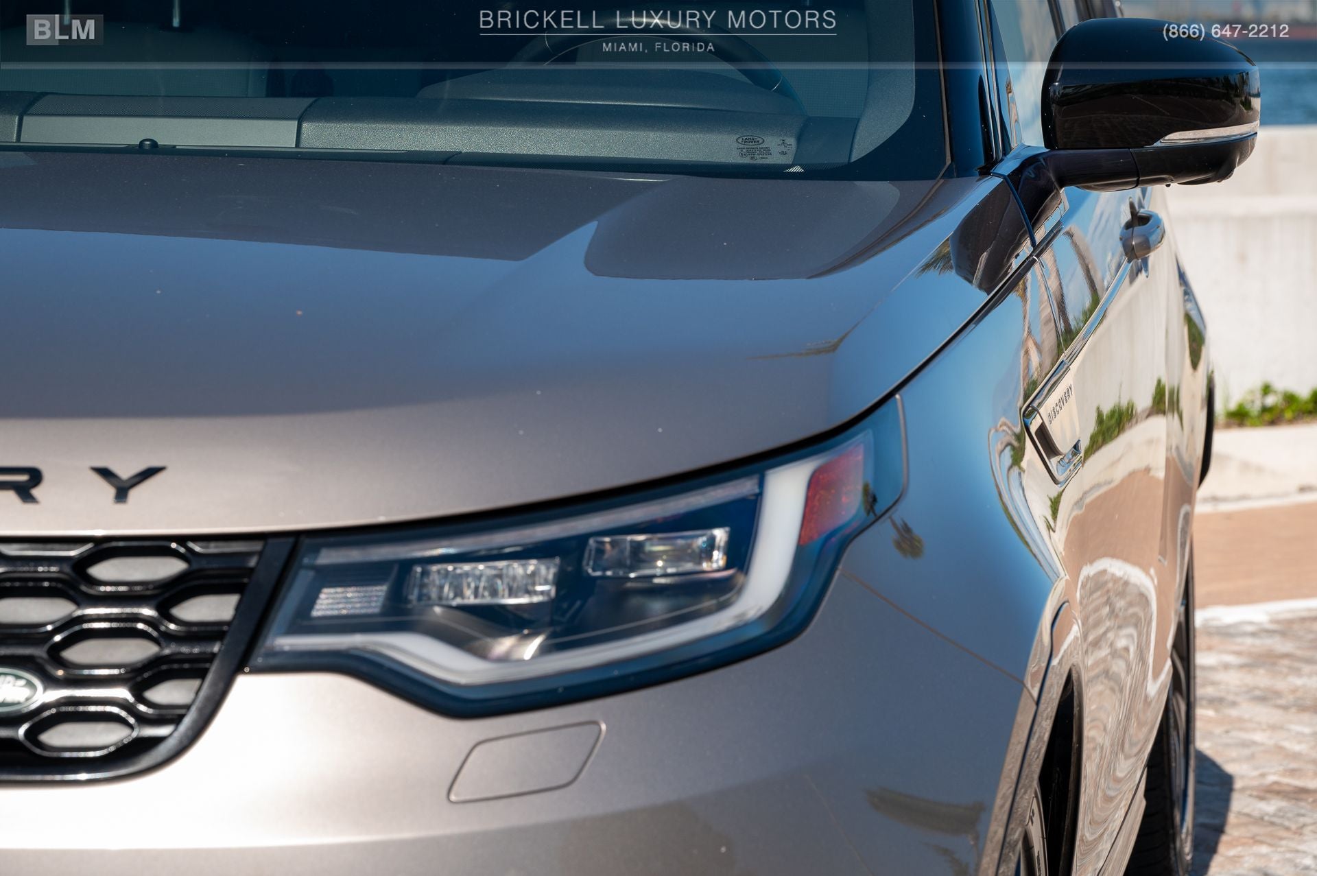 2023 Land Rover Discovery S R-Dynamic