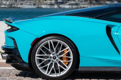 2023 McLaren GT Base