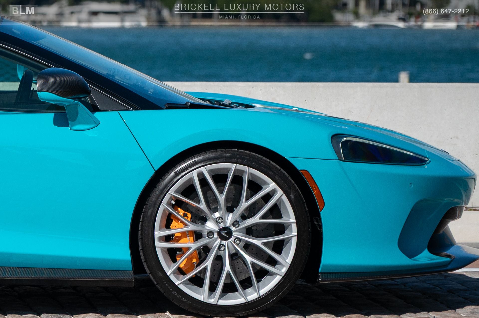 2023 McLaren GT Base