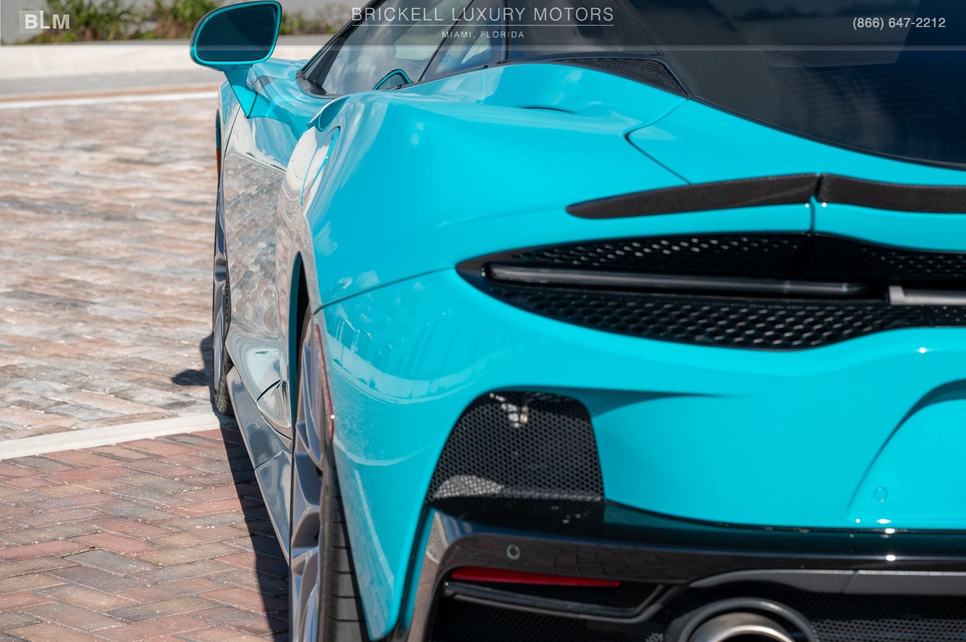 2023 McLaren GT Base