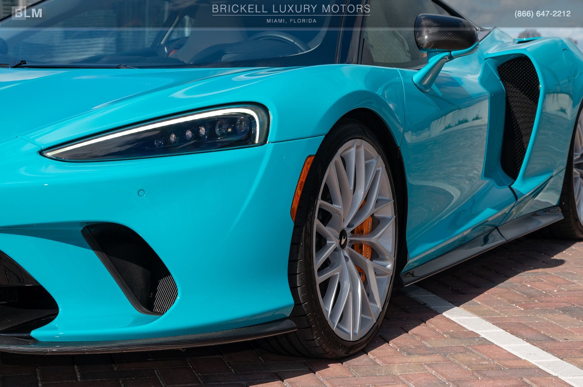 2023 McLaren GT Base