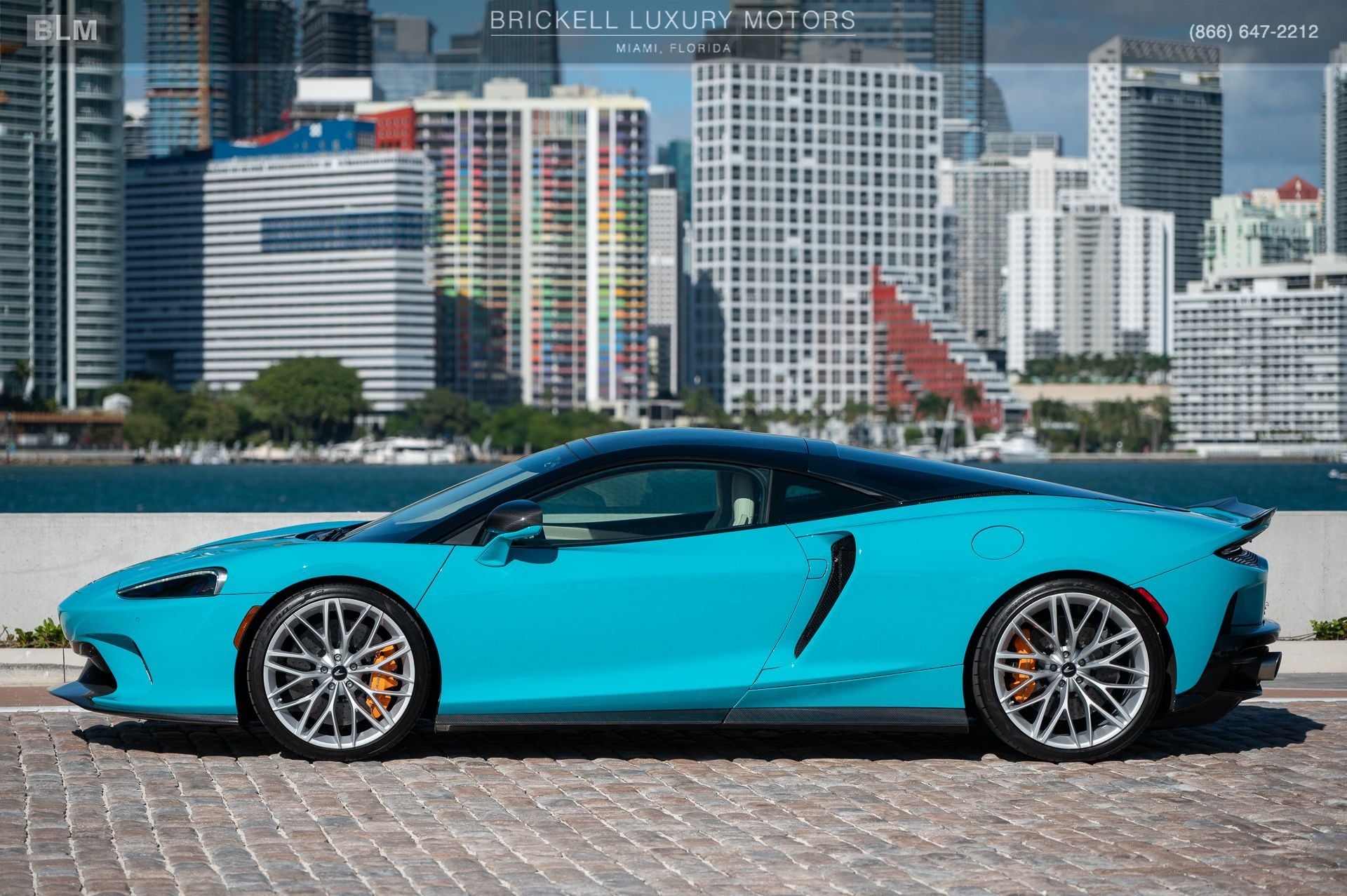 2023 McLaren GT Base