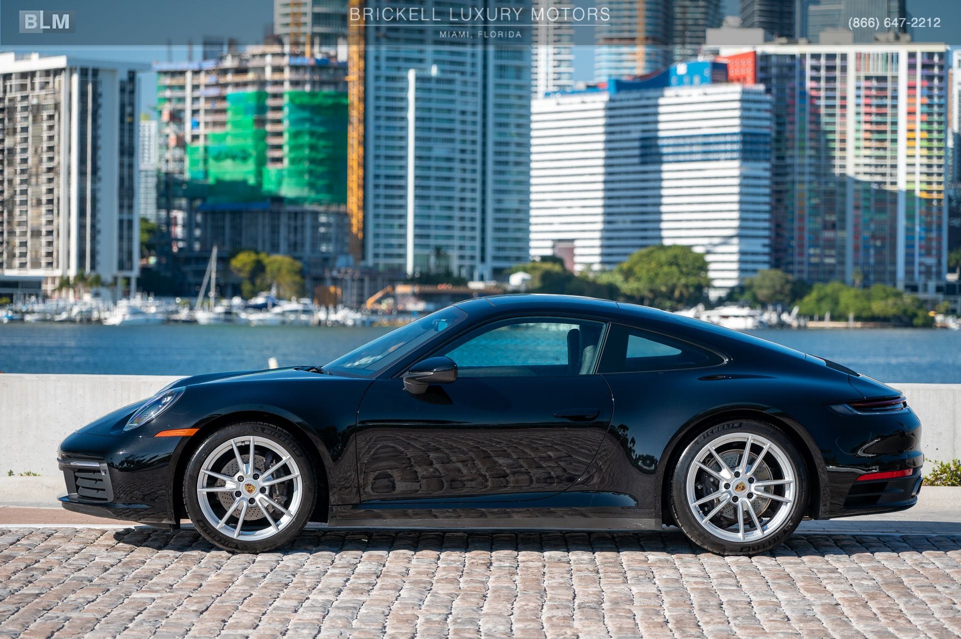 2022 Porsche 911 Carrera