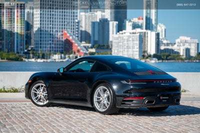 2022 Porsche 911 Carrera
