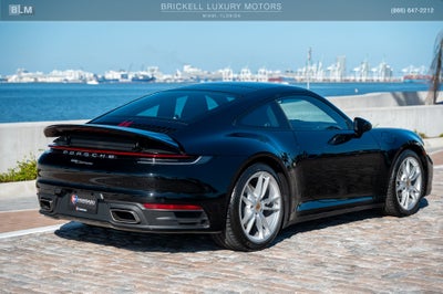 2022 Porsche 911 Carrera