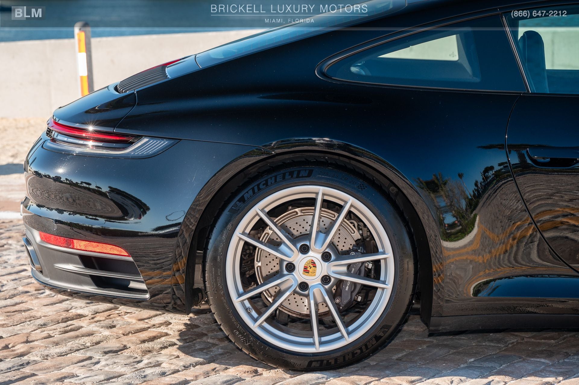 2022 Porsche 911 Carrera