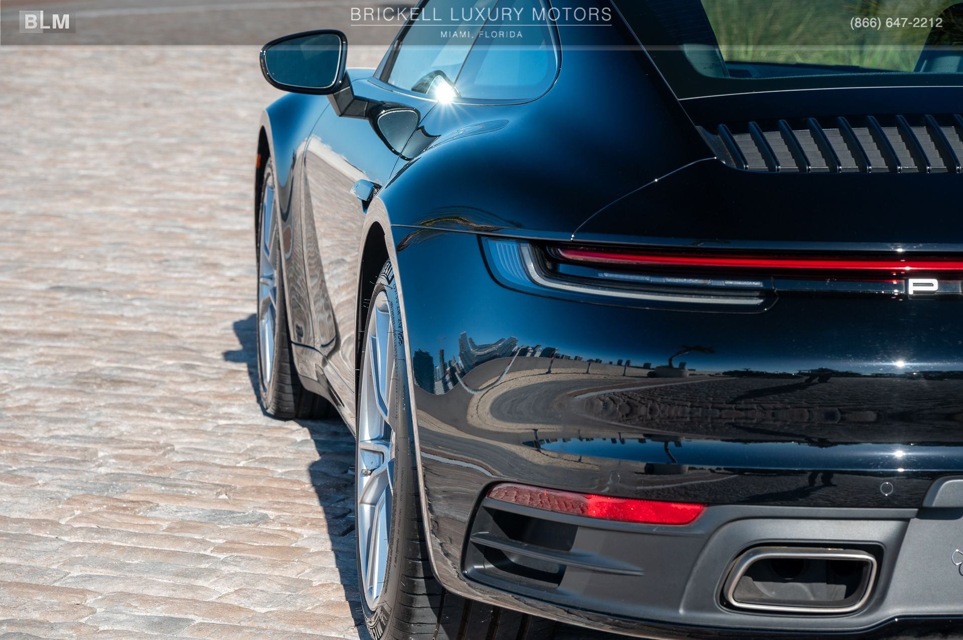 2022 Porsche 911 Carrera