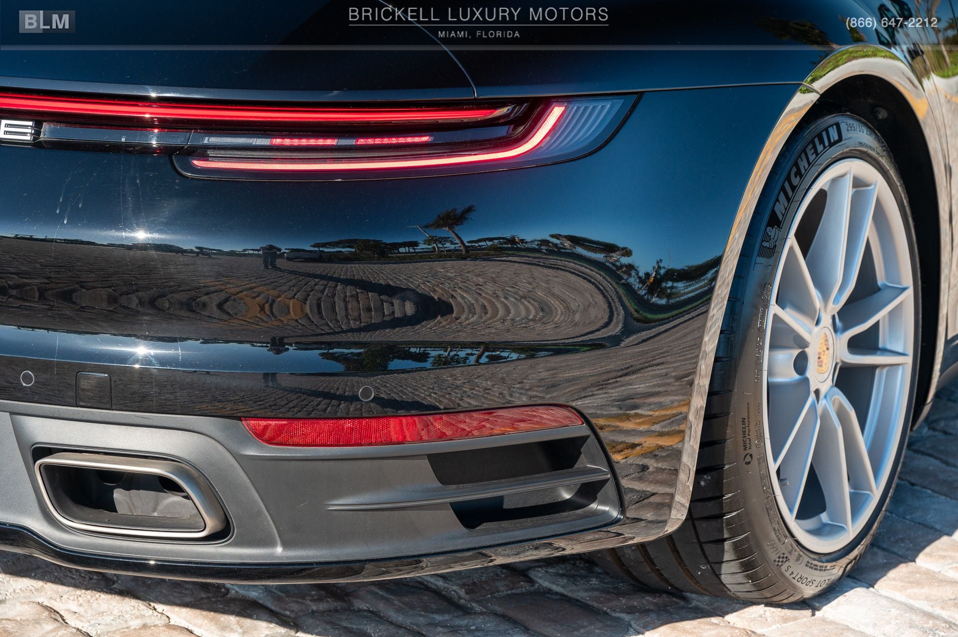 2022 Porsche 911 Carrera