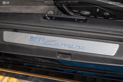 2022 Porsche 911 Carrera