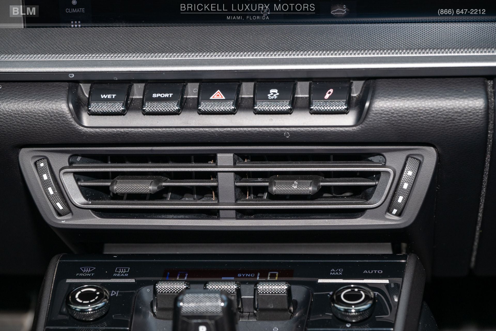 2020 Porsche 911 Carrera