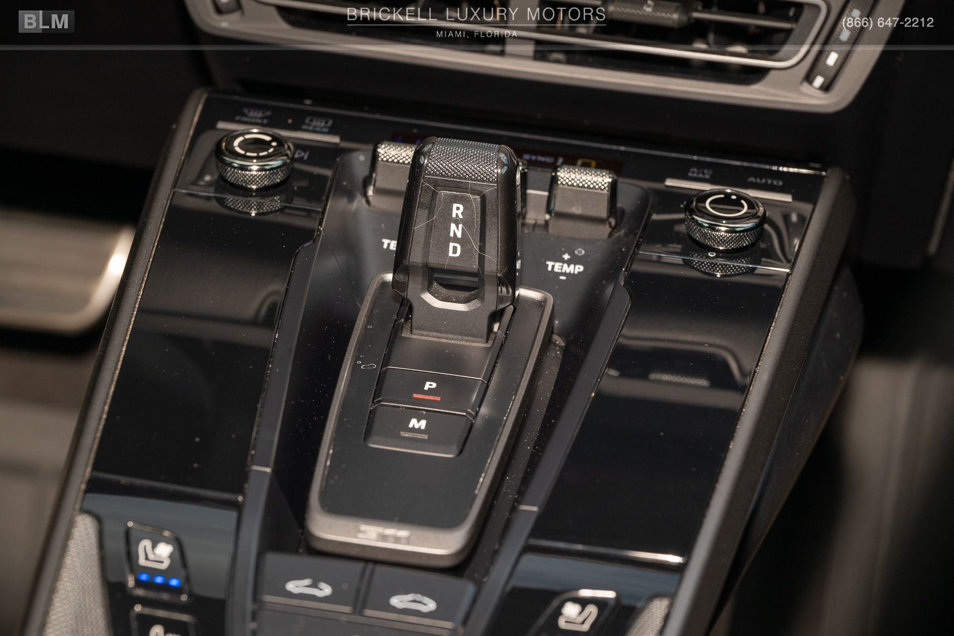 2020 Porsche 911 Carrera