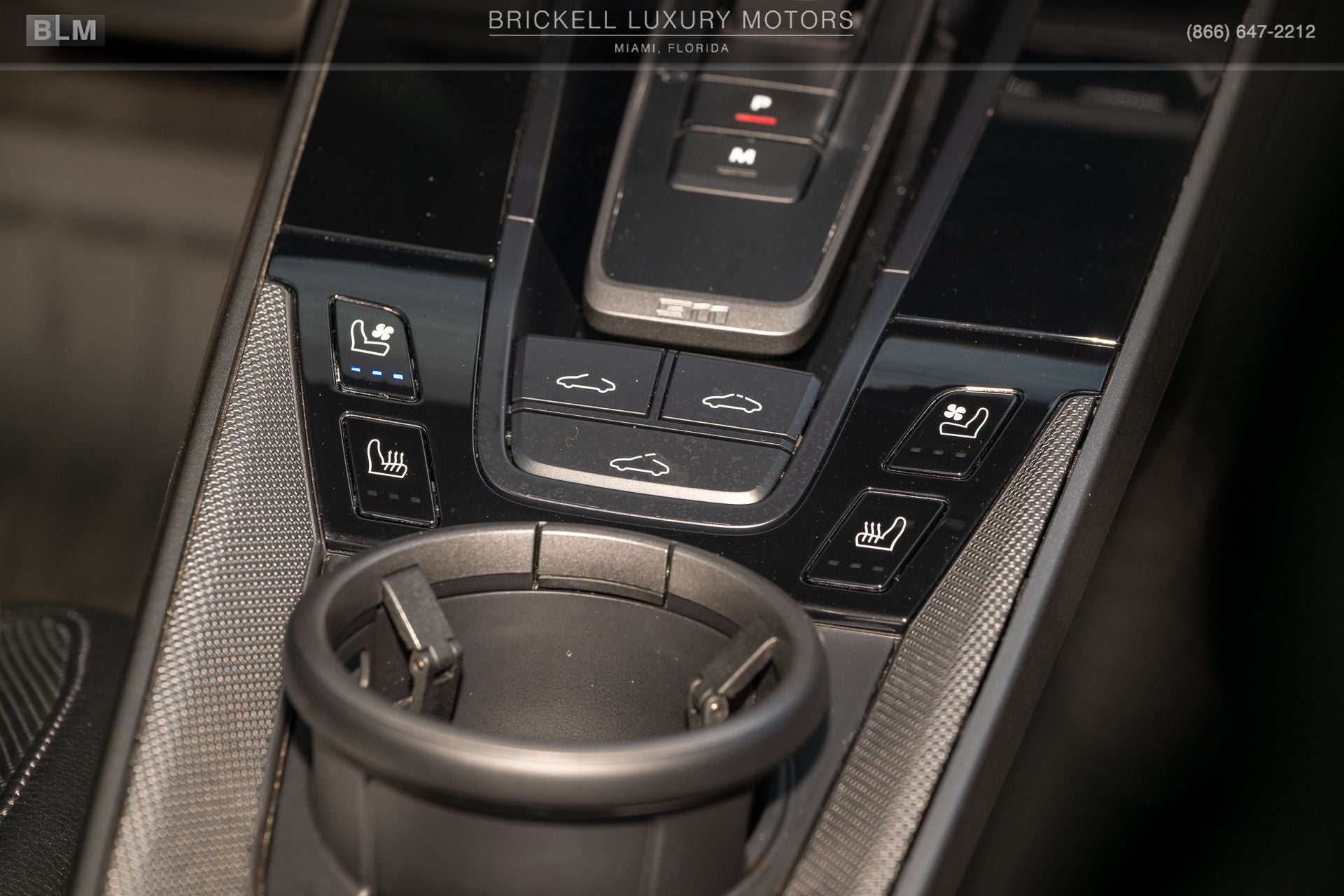 2020 Porsche 911 Carrera