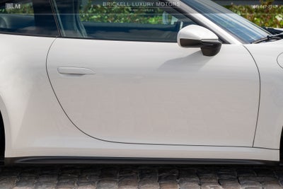 2020 Porsche 911 Carrera