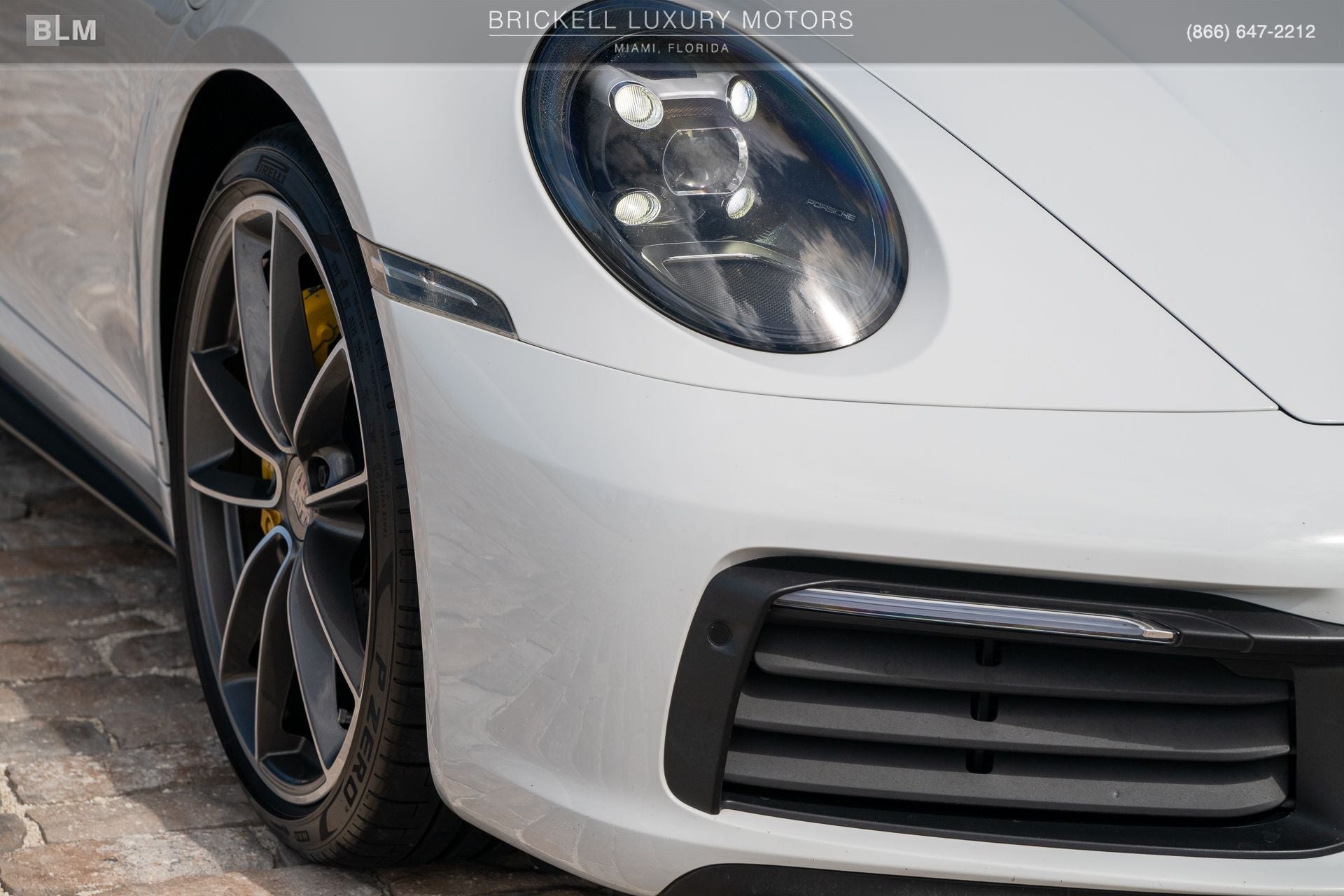 2020 Porsche 911 Carrera