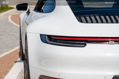 2020 Porsche 911 Carrera