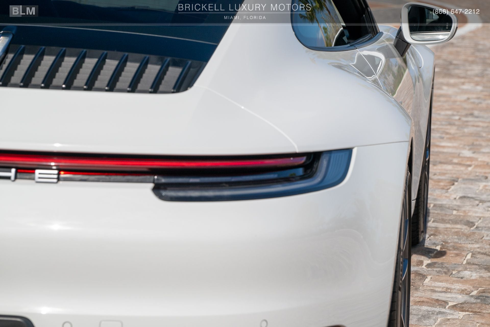 2020 Porsche 911 Carrera