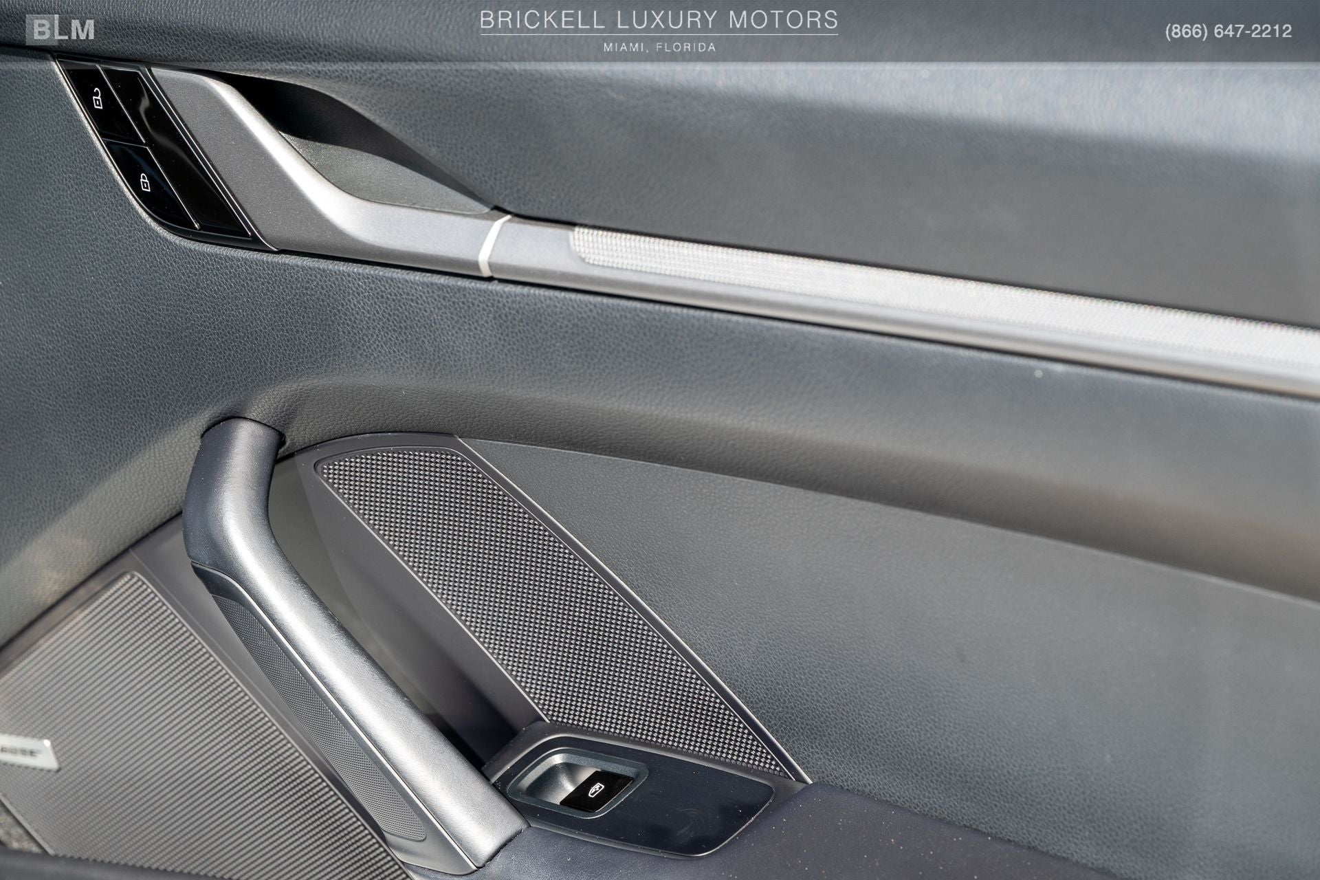 2020 Porsche 911 Carrera